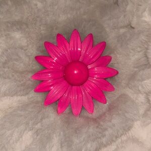 Vintage Pink Floral brooch